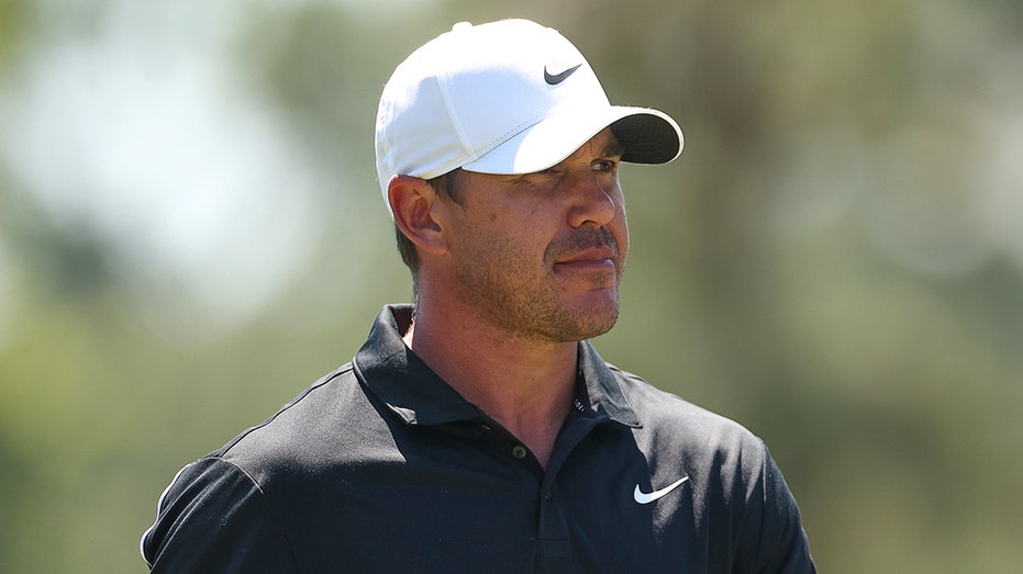 Brooks Koepka runs to comfort young girl hit by golf cart during his Valspar Championship Accountants Canberra
